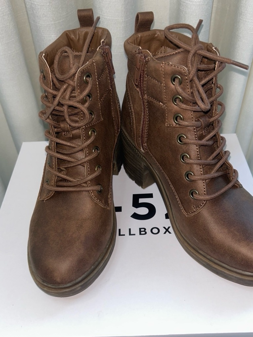 Women’s Brown Lace-Up Ankle Boots